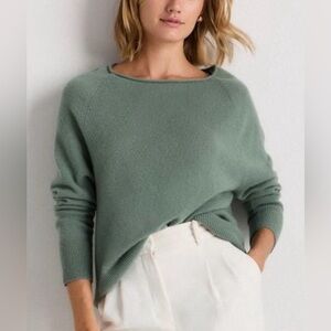 QUINCE 100% cashmere crewneck sweater in sea spray green size M NWOT